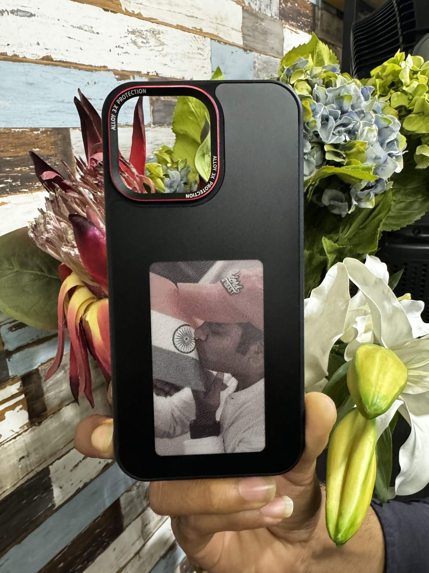 Smart Magic NFC iPhone photo Case - E Ink Technology - iPhone 16 series