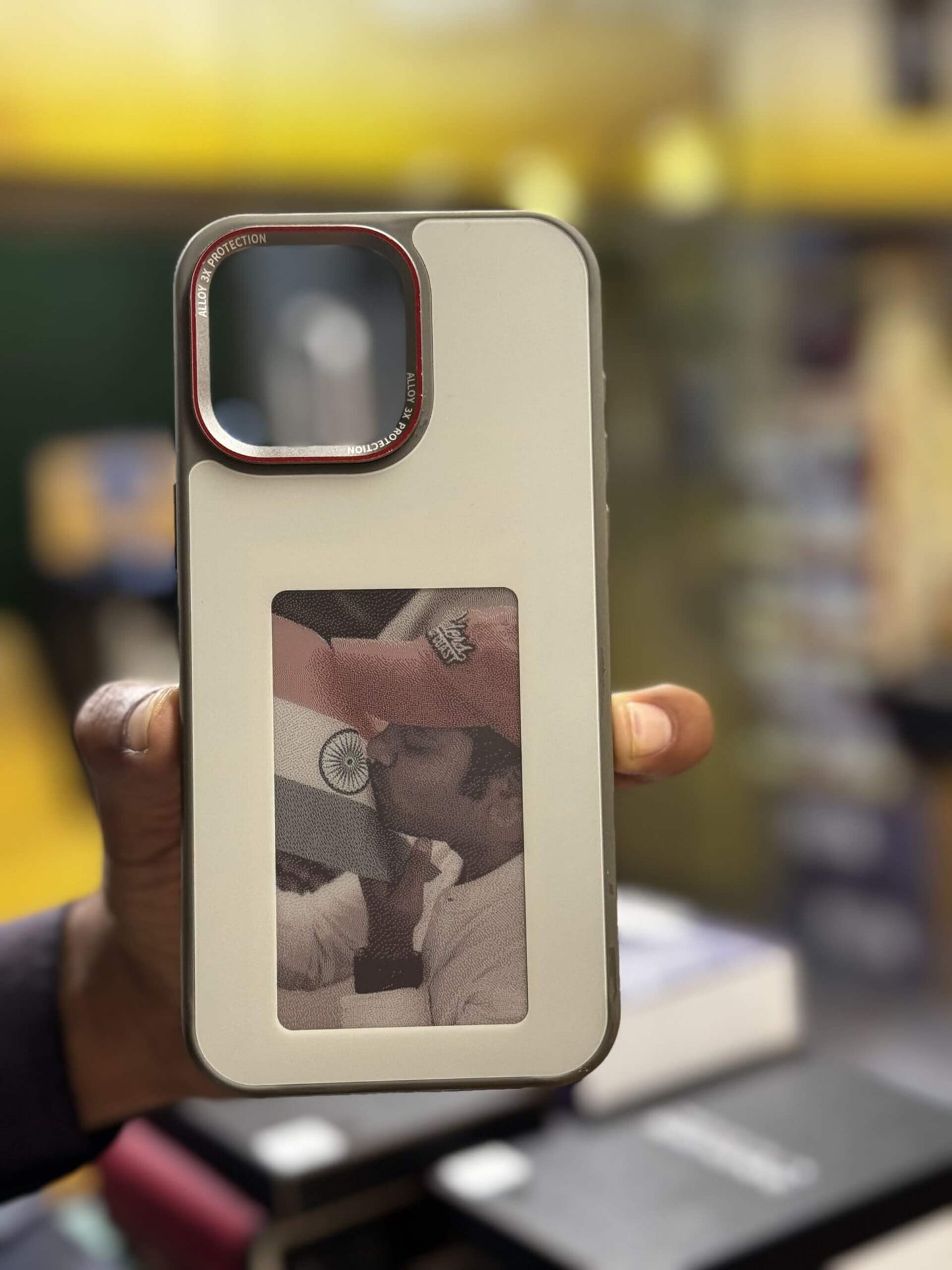 Smart Magic NFC iPhone photo Case - E Ink Technology - iPhone 16 series