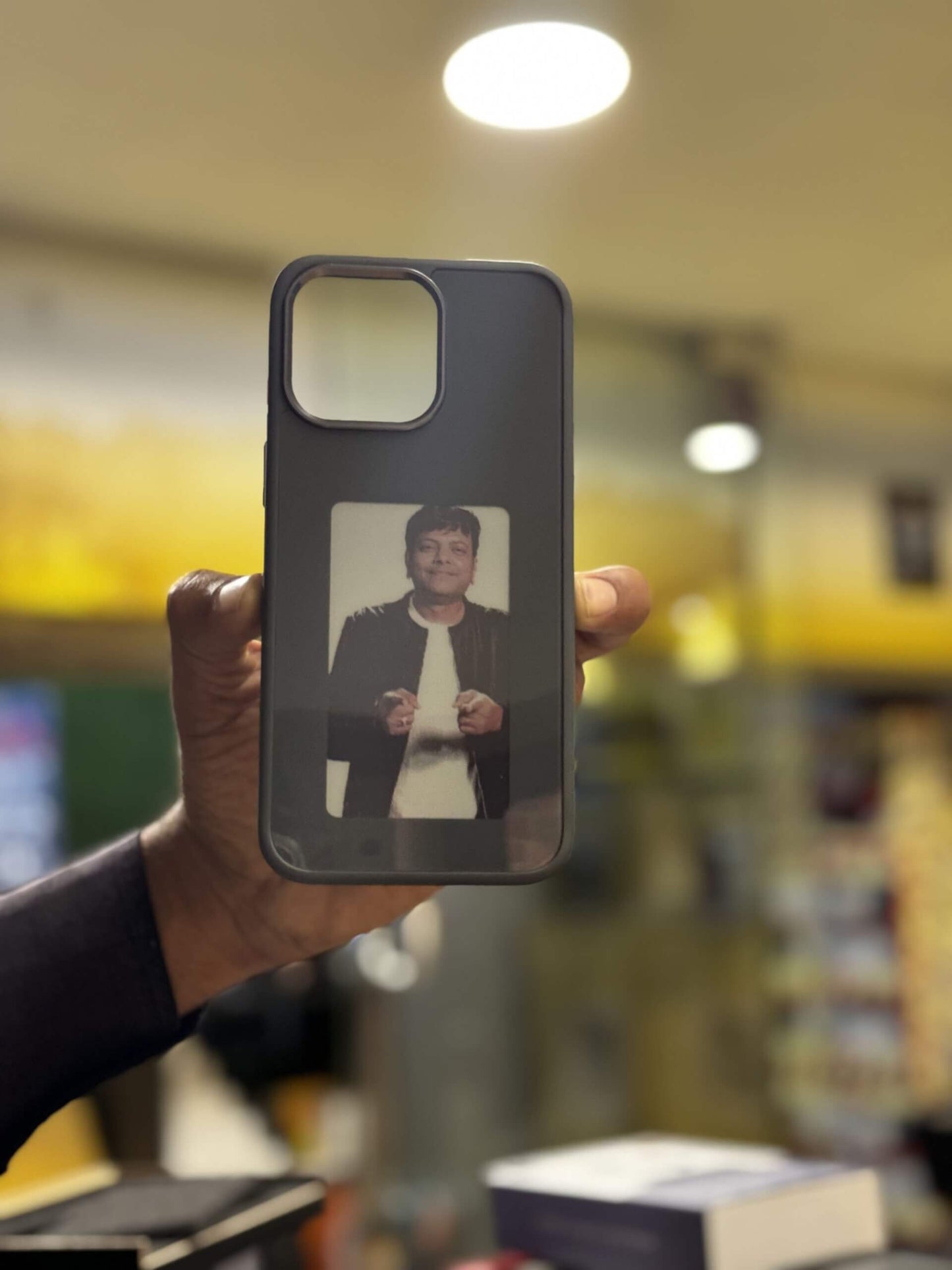 Smart Magic NFC iPhone photo Case - E Ink Technology - iPhone 16 series