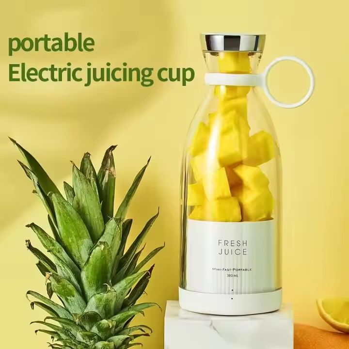 Portable Electric Juicer \ Blender ( Wireless & sensor enable ) by iLifestyle