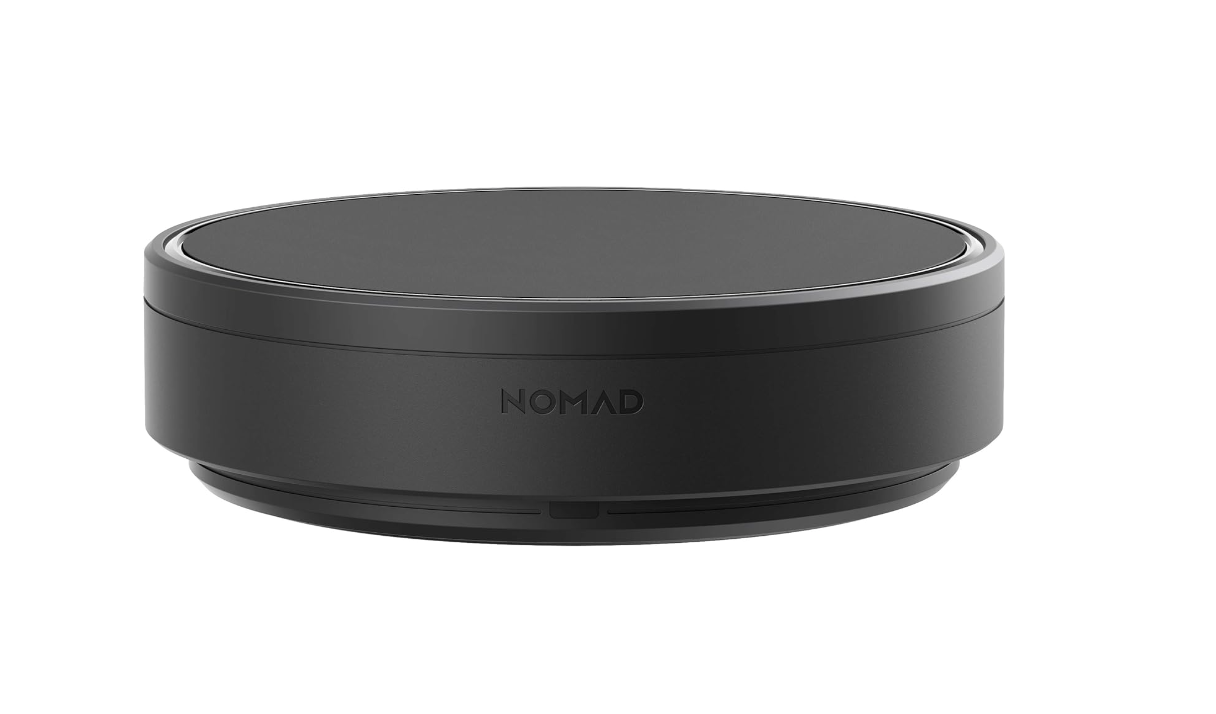 Nomad Wireless Hub Charges 5 Devices