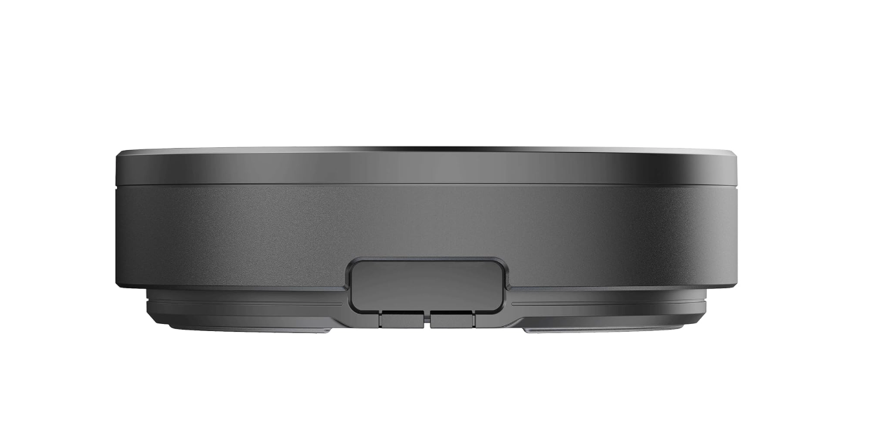 Nomad Wireless Hub Charges 5 Devices