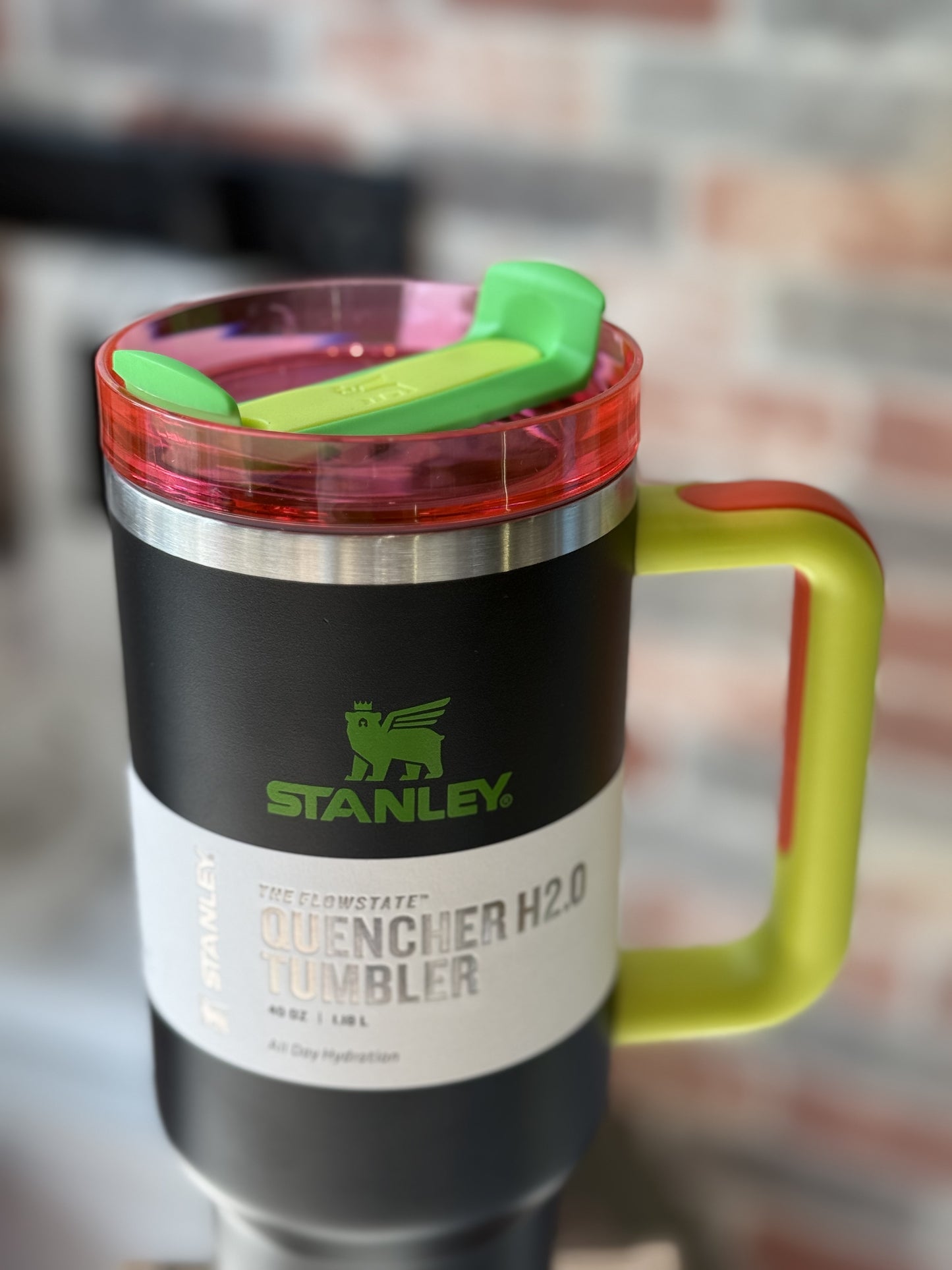 Stanley cup H2.0 | 1.18L insulated stainless steel flowstate tumbler Neon Limited