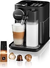 Nespresso lattissima Touch EN560 (PRE OWNED) MINT Condition