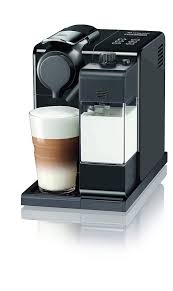 Nespresso lattissima Touch EN560 (PRE OWNED) MINT Condition