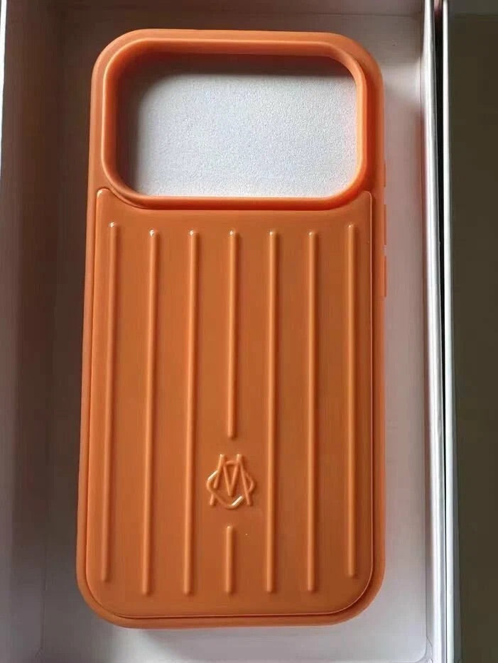 RIMOWA Aluminium Case For  iPhone 17 Pro/Pro Max