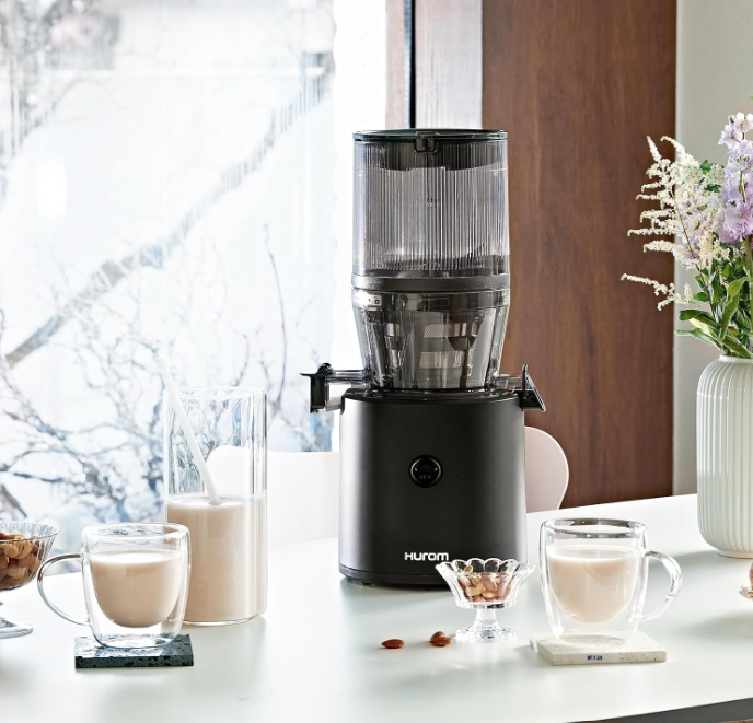 Hurom H320 Slow Juicer