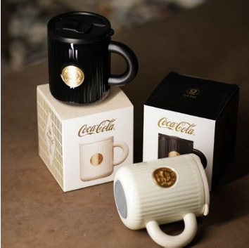 GERM×Coca-Cola Badge Vacuum Mug