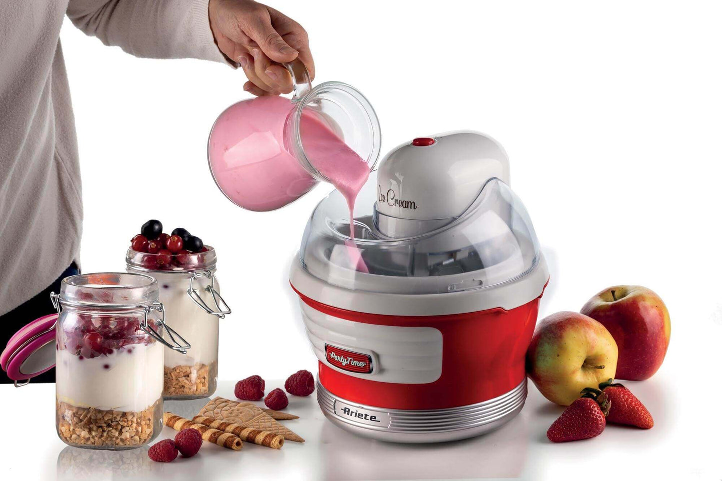 Party Time ICE CREAM MAKER PARTY TIME RED by ARIETE